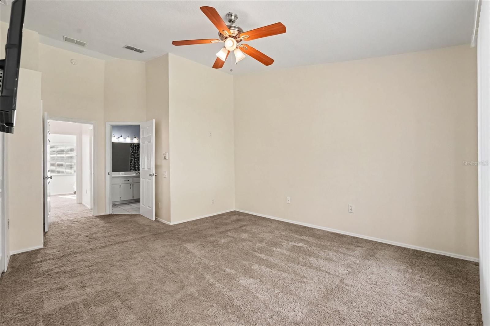 12369 BERKELEY SQUARE DR — photo 13