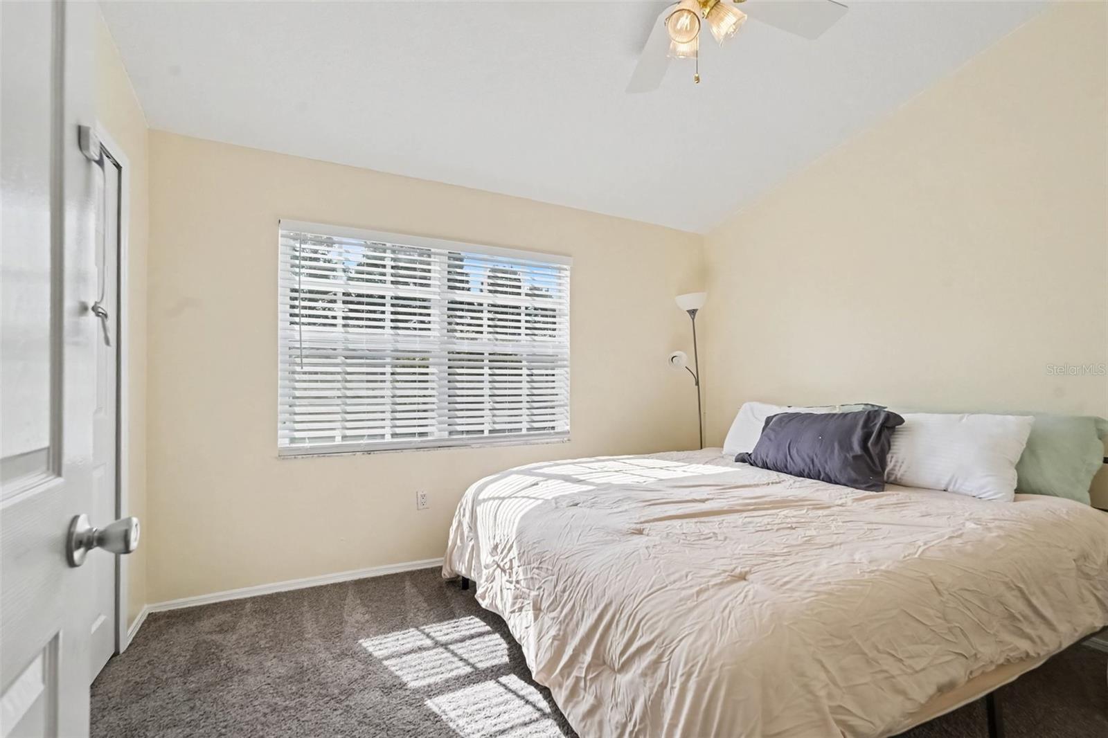 12369 BERKELEY SQUARE DR — photo 11