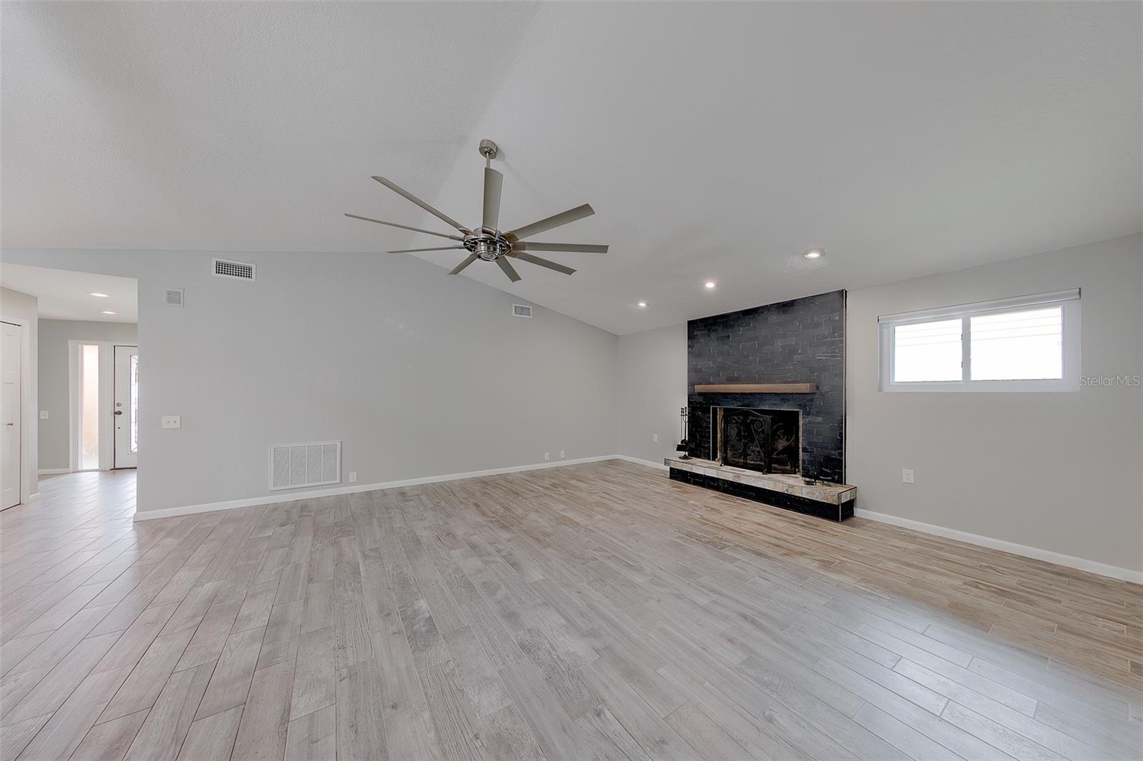 4119 CROSSWATER DR — photo 21