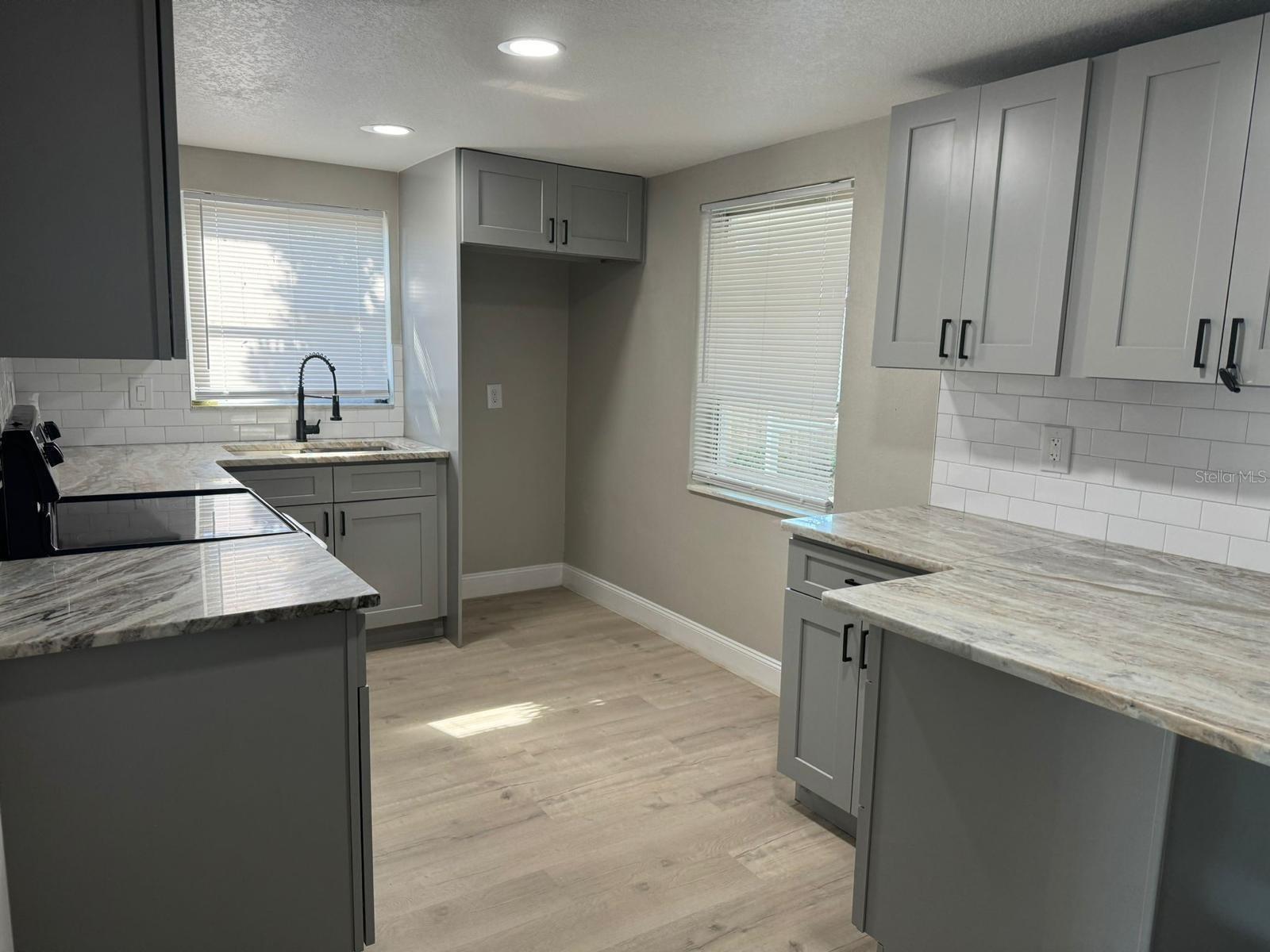 7605 EMBASSY BLVD — photo 3
