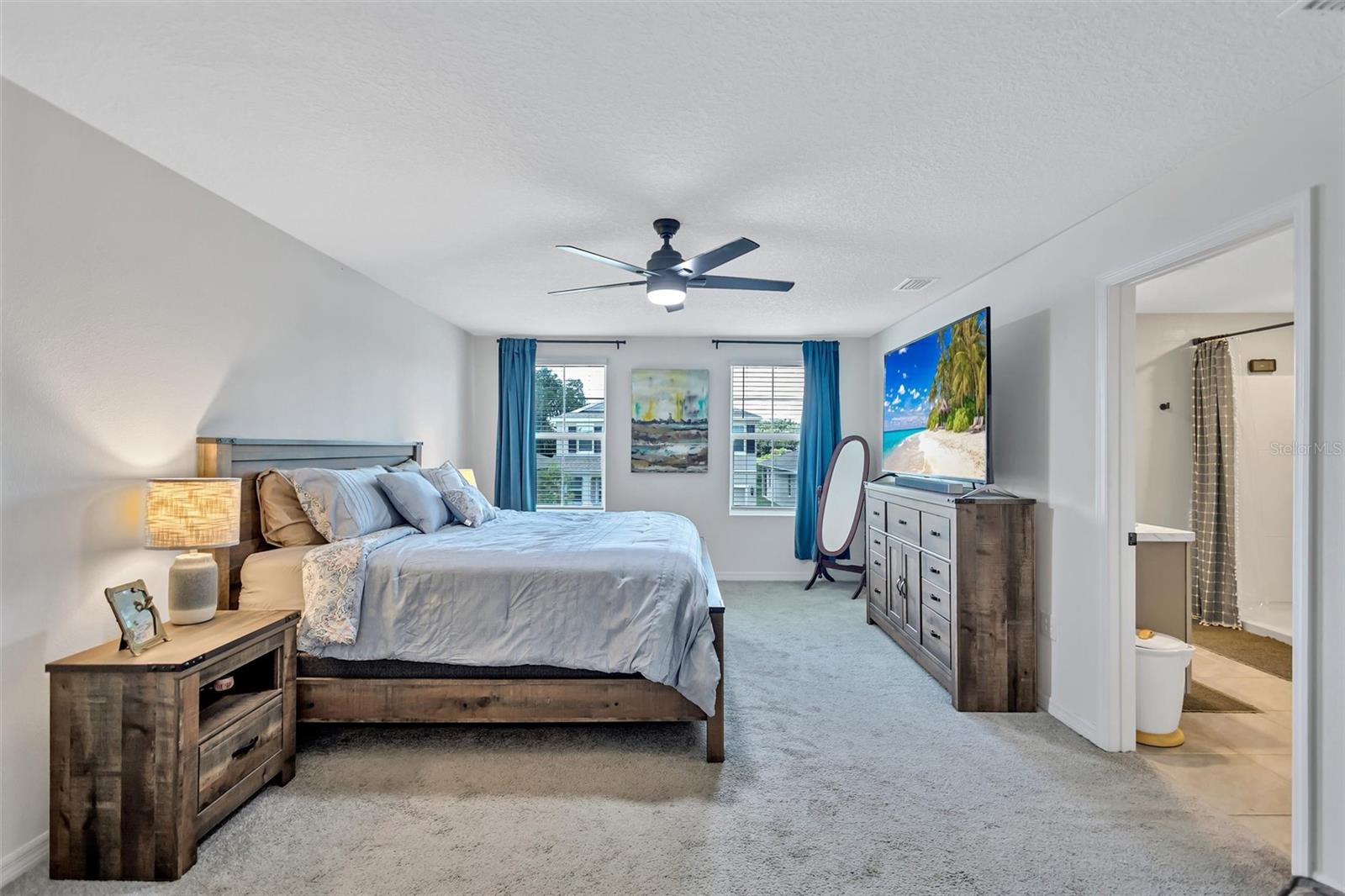 13878 WINEBERRY DR — photo 27