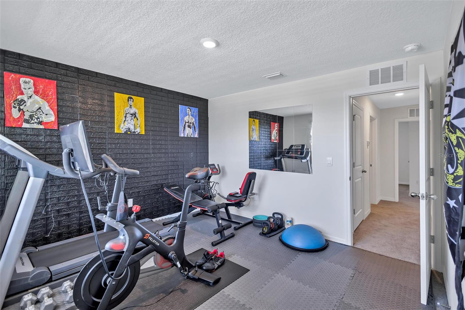 13878 WINEBERRY DR — photo 42