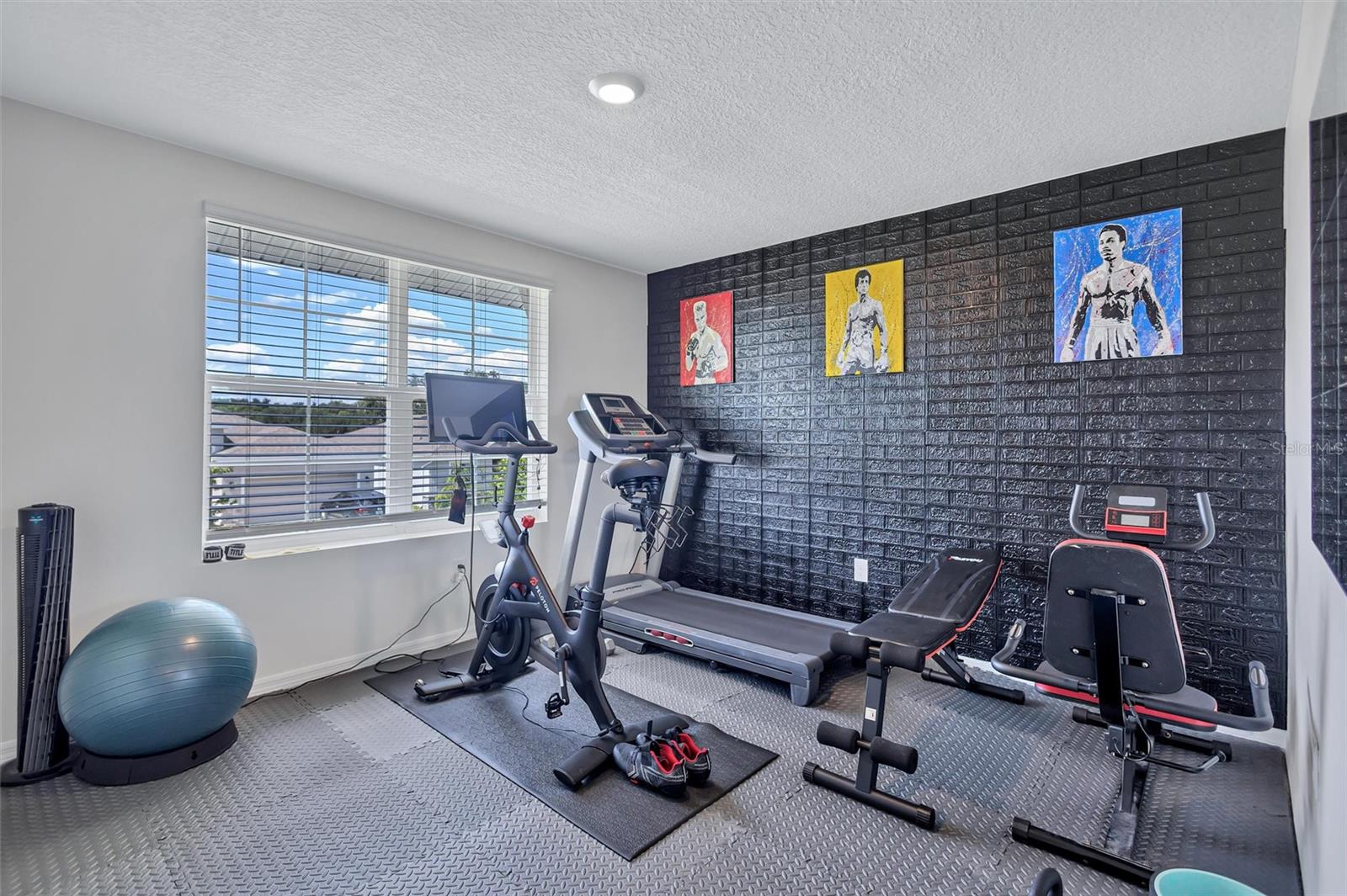 13878 WINEBERRY DR — photo 43