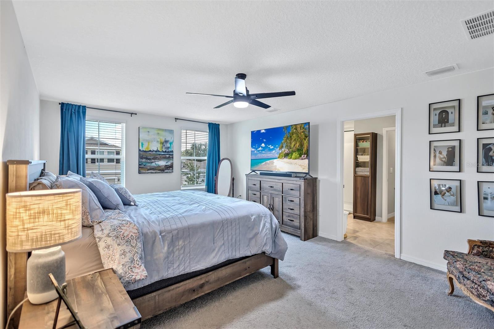 13878 WINEBERRY DR — photo 28