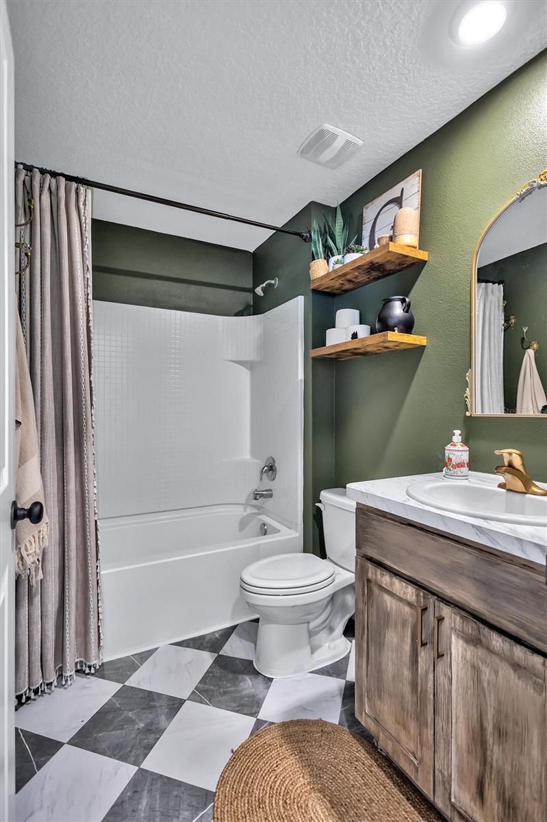 13878 WINEBERRY DR — photo 24