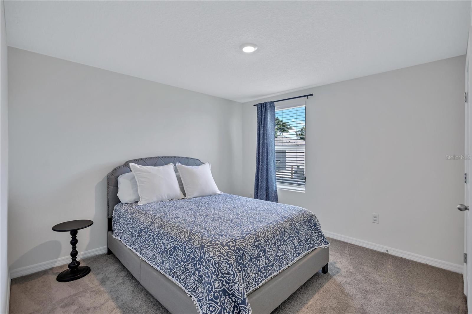 13878 WINEBERRY DR — photo 39
