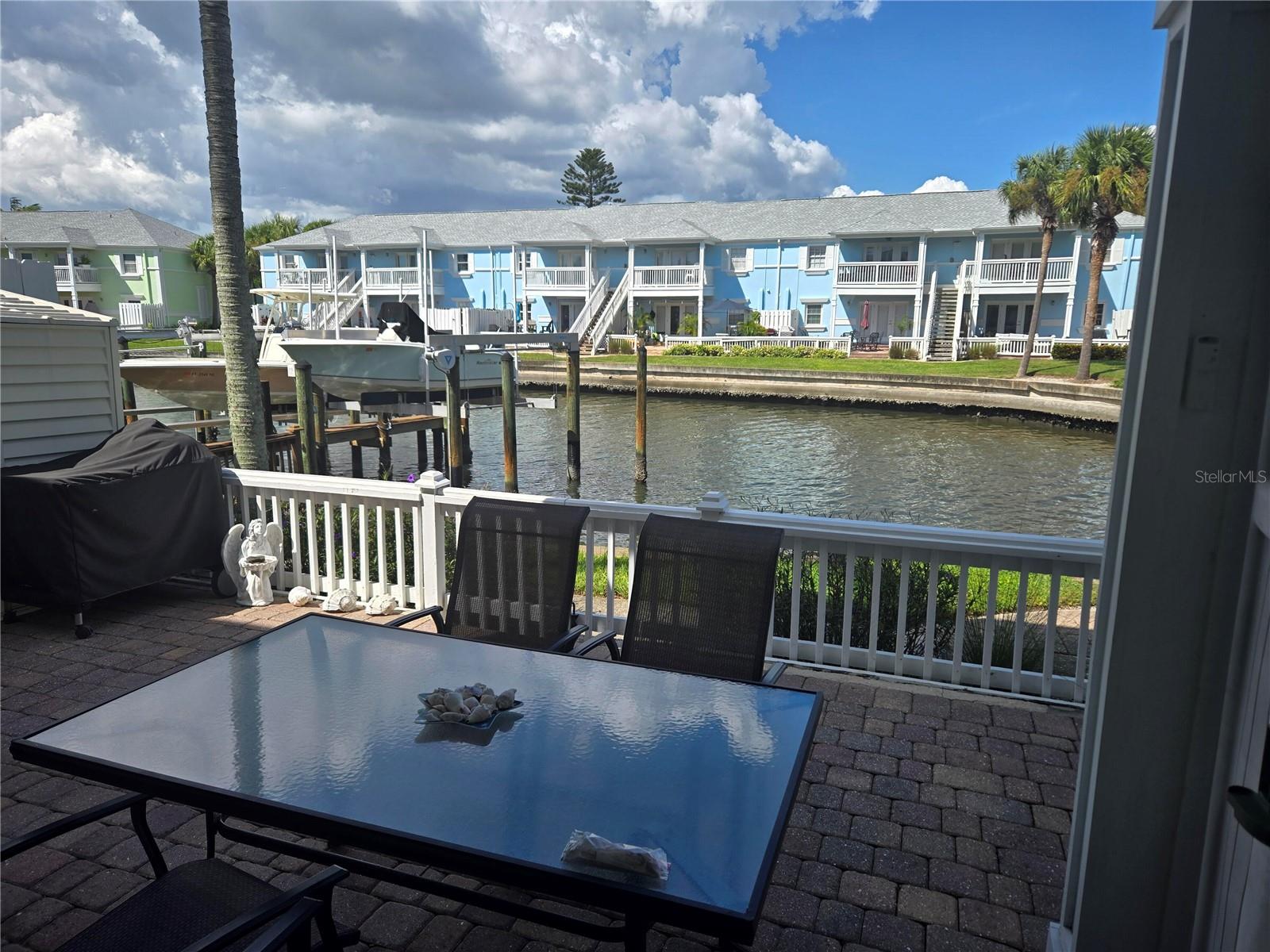 5231 BEACH DR SE #A — photo 20