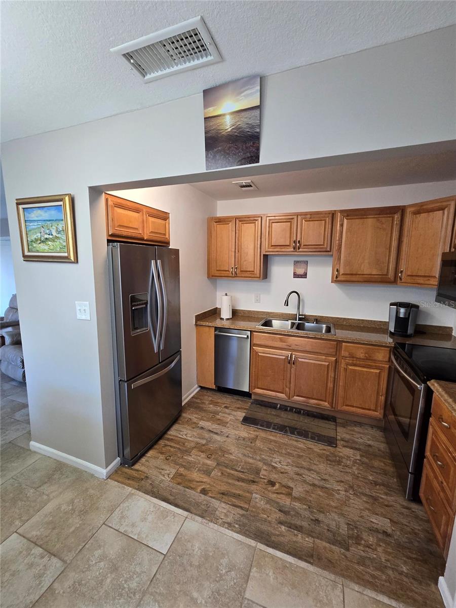 5231 BEACH DR SE #A — photo 10