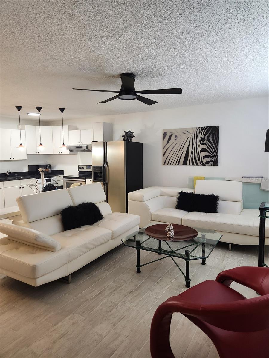 9101 W HILLSBOROUGH AVE #I209 — photo 13