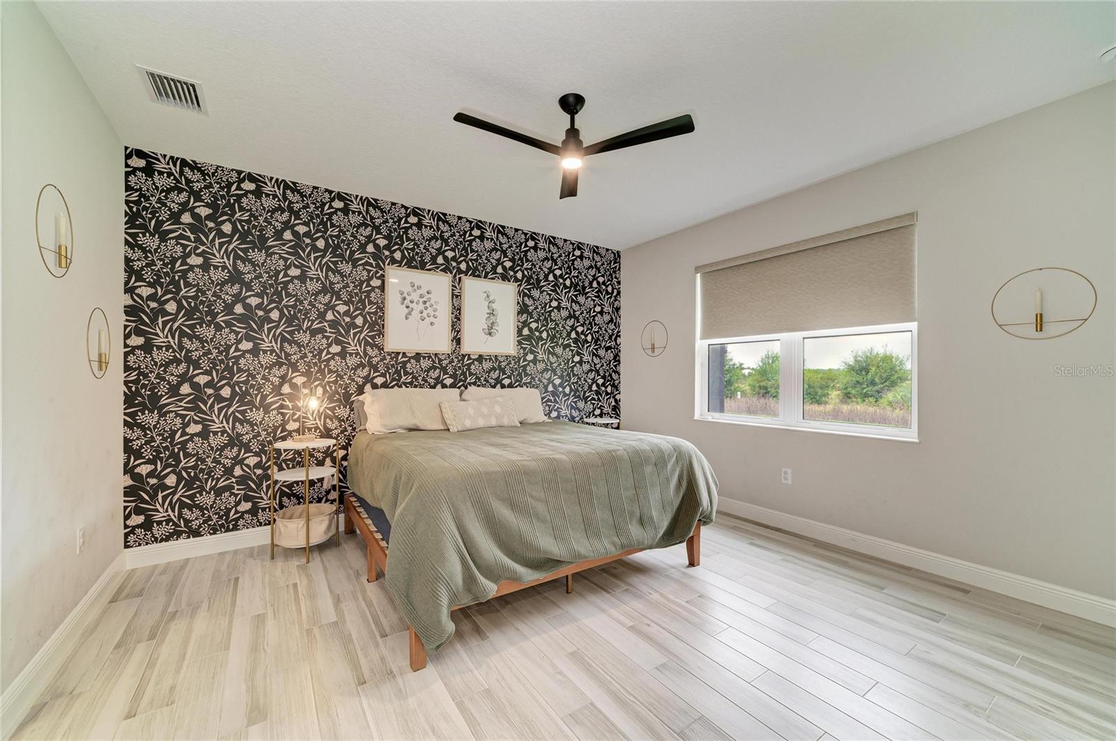 1079 WATERLINE CT — photo 4