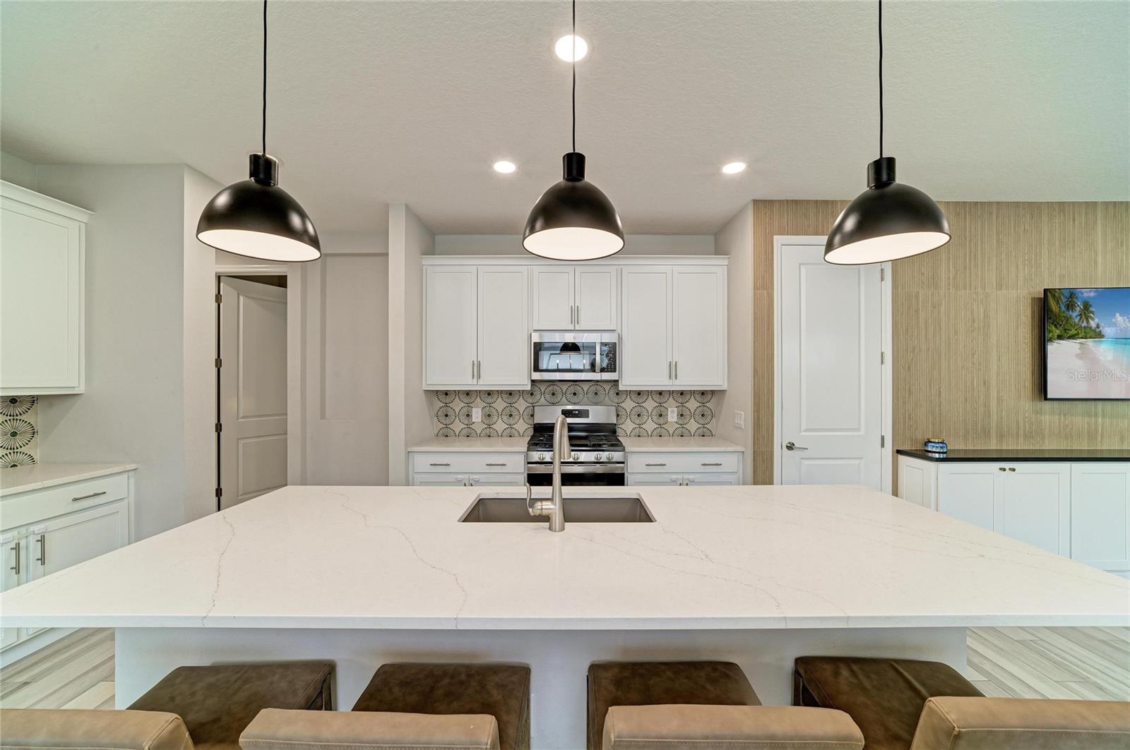 1079 WATERLINE CT — photo 16