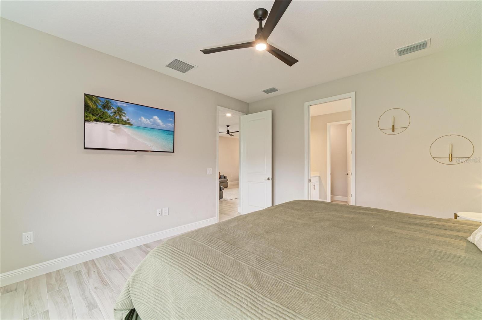 1079 WATERLINE CT — photo 28