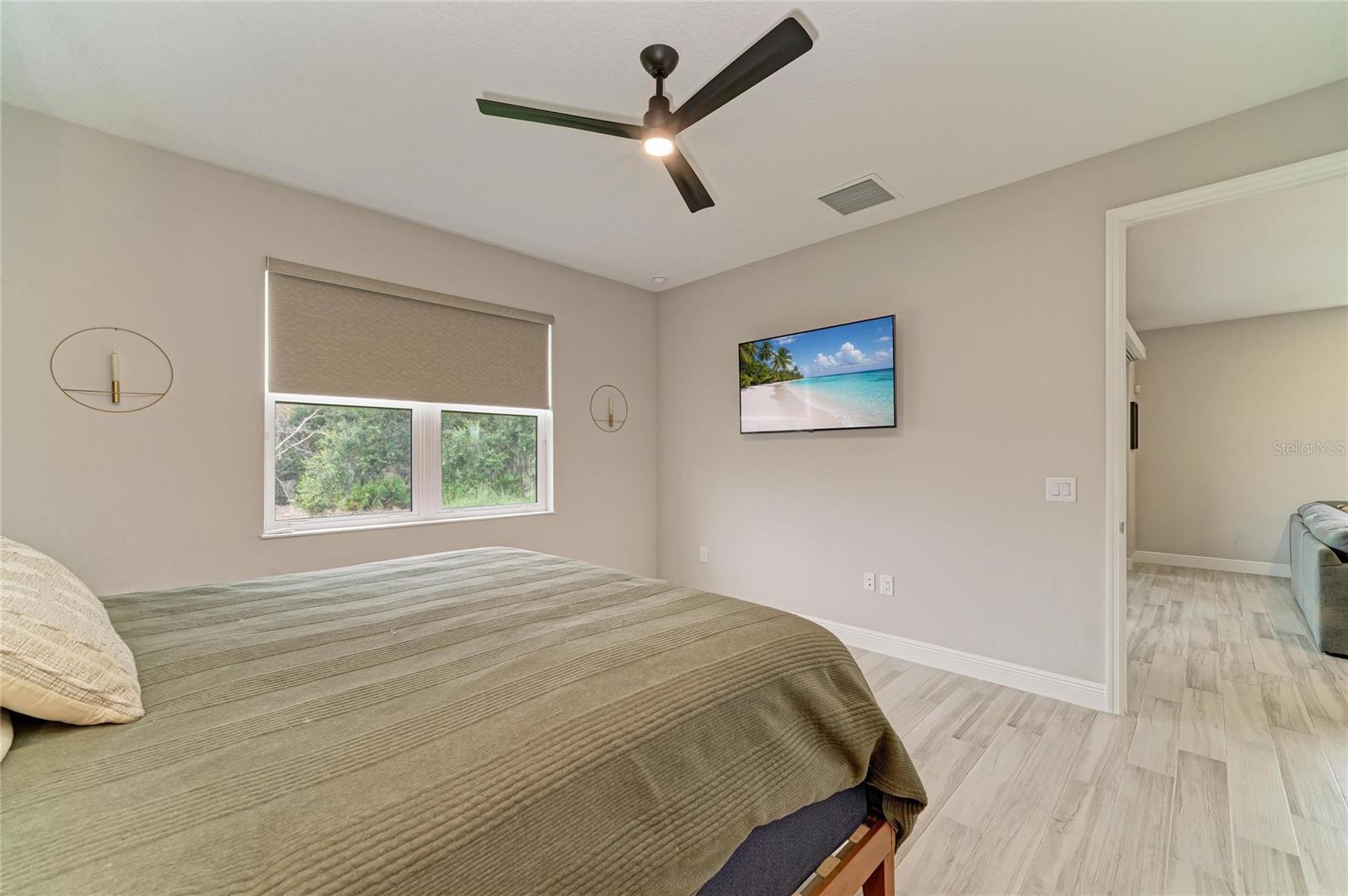 1079 WATERLINE CT — photo 27