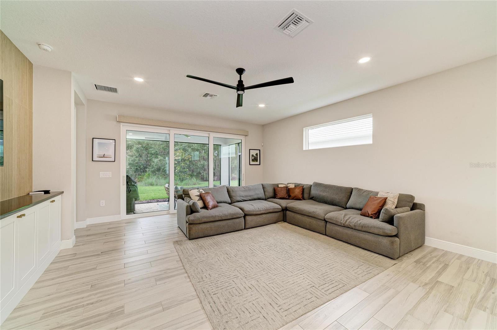 1079 WATERLINE CT — photo 23