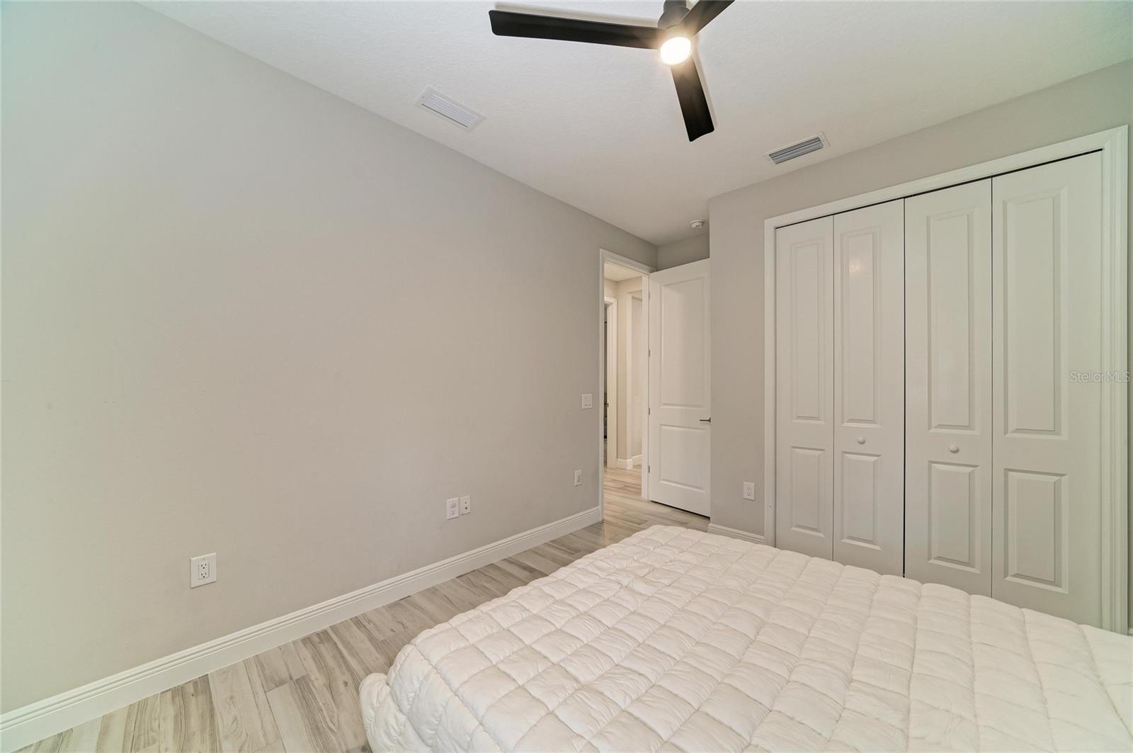 1079 WATERLINE CT — photo 37