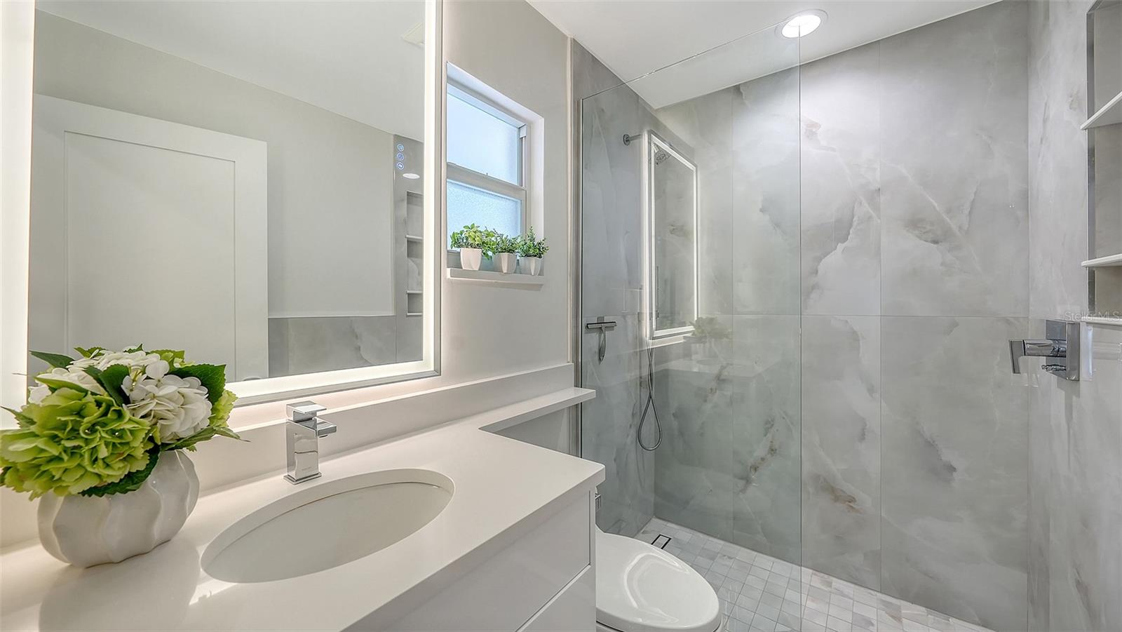 1900 BENJAMIN FRANKLIN DR #V11 — photo 28