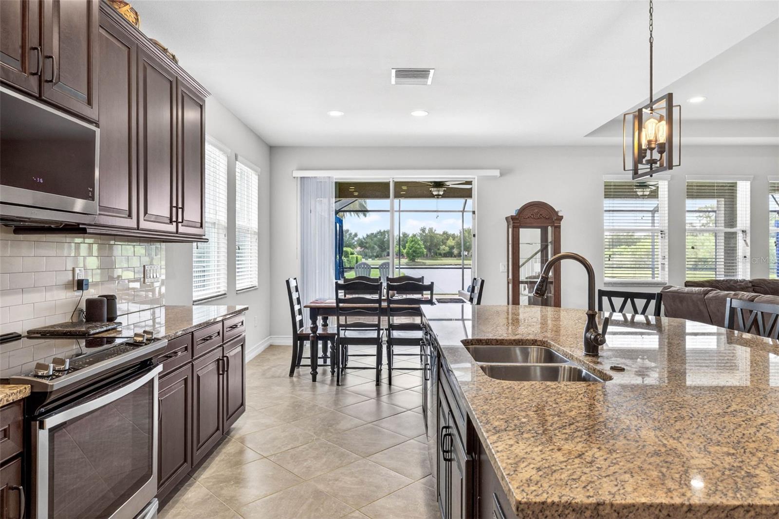 7109 BAY LAUREL CT — photo 22