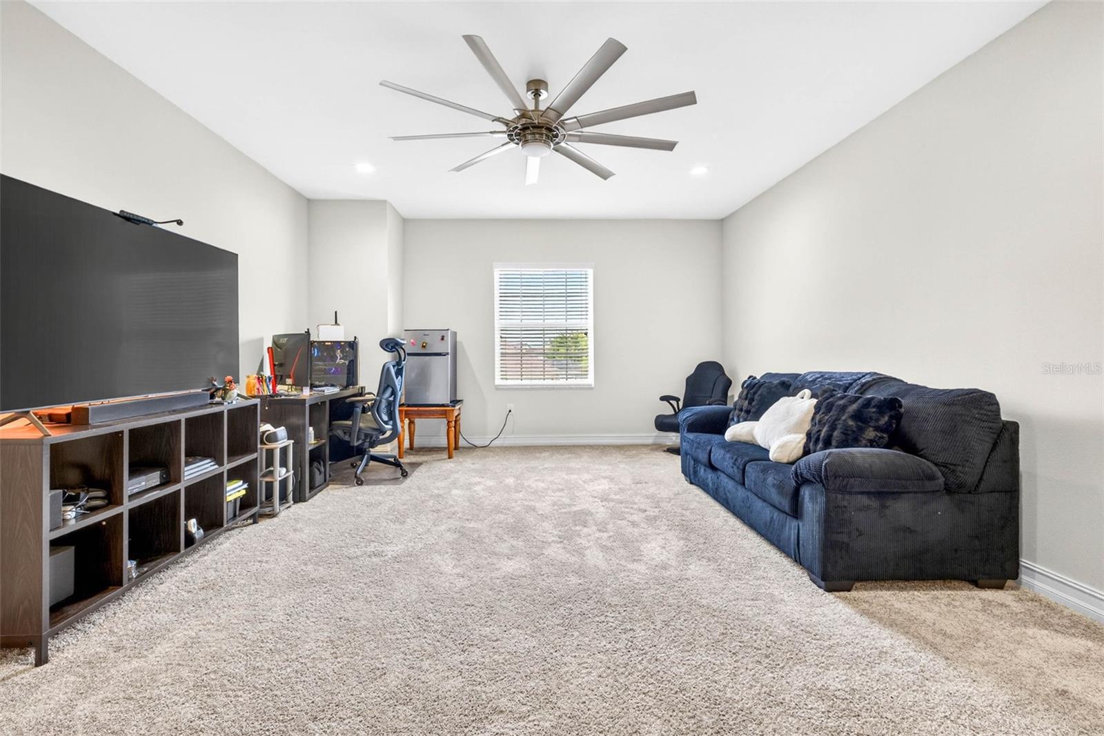 7109 BAY LAUREL CT — photo 34