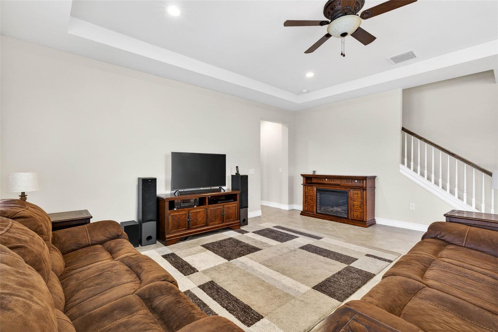 7109 BAY LAUREL CT — photo 18