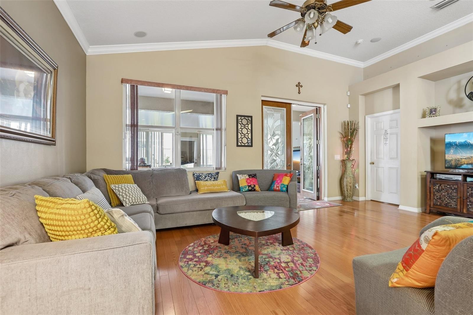 4761 WHISPERING WIND AVE — photo 5