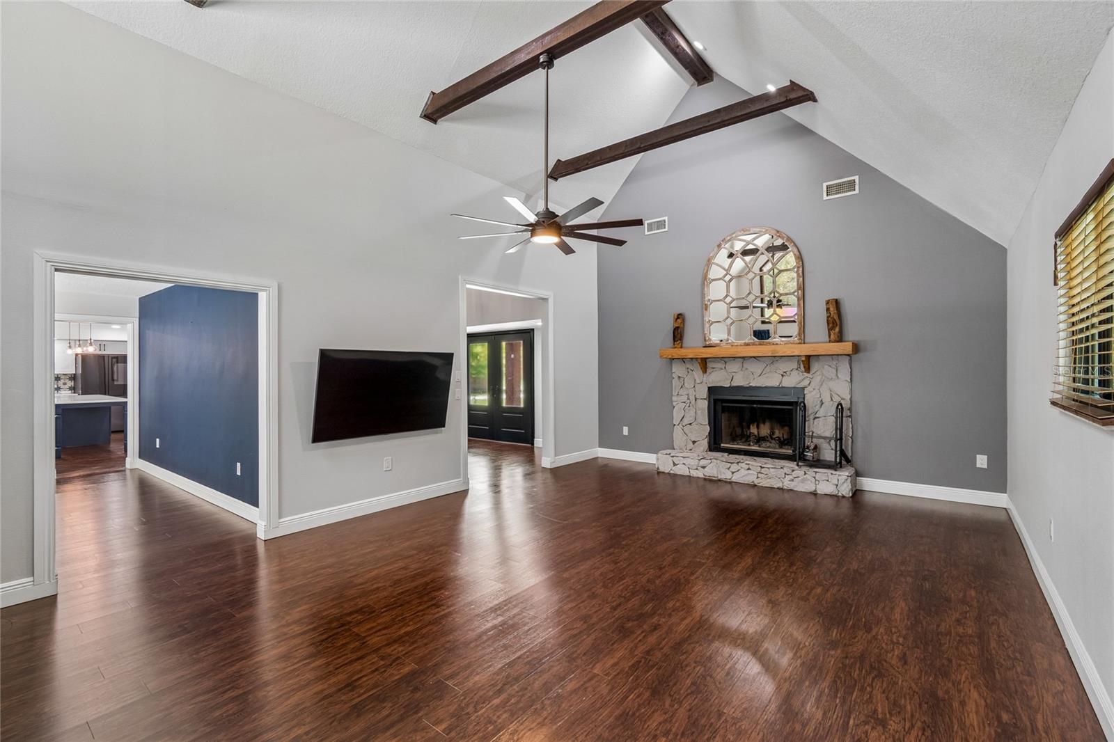 2120 MARQUIS CT — photo 7