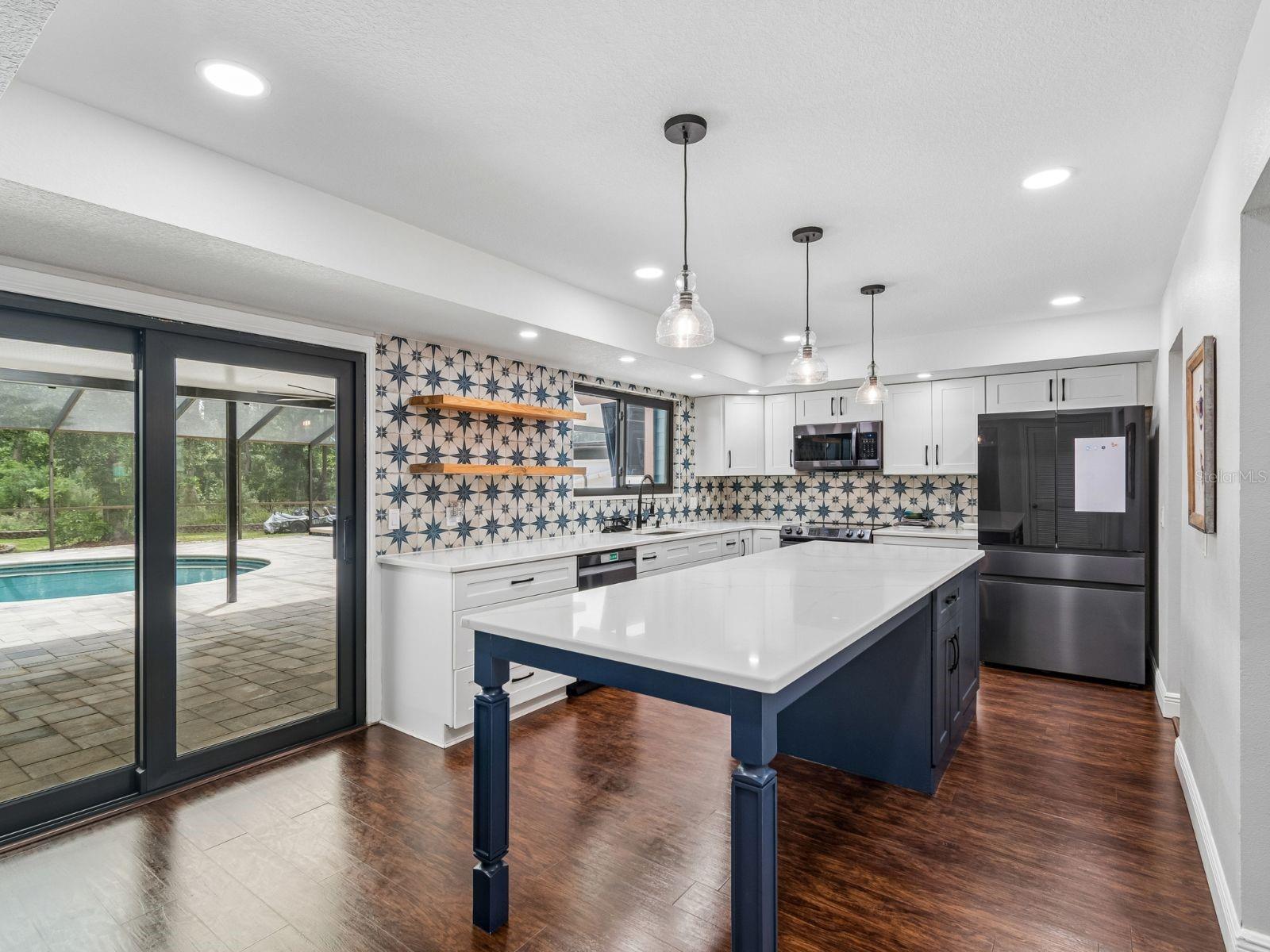 2120 MARQUIS CT — photo 27