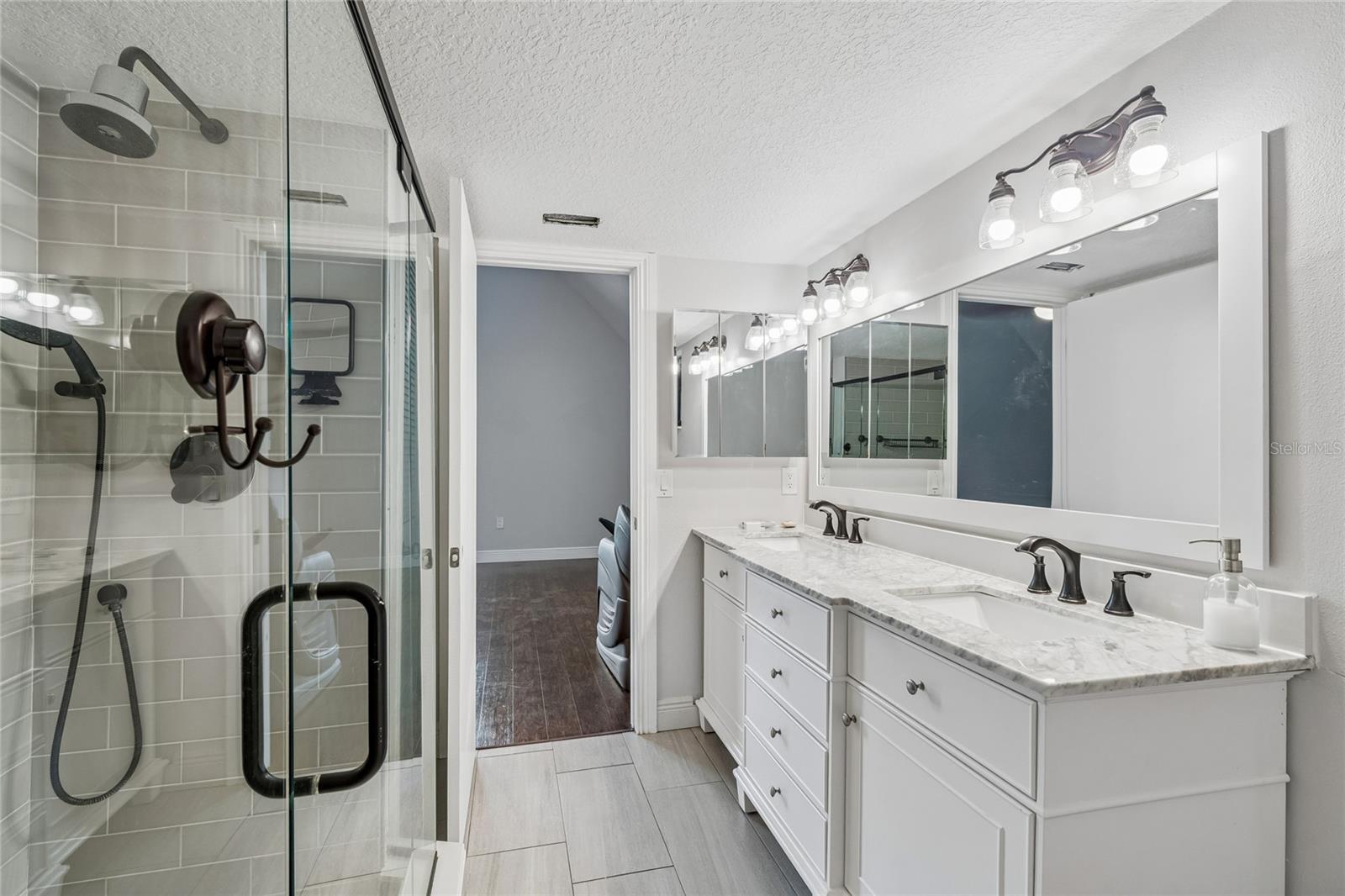 2120 MARQUIS CT — photo 18