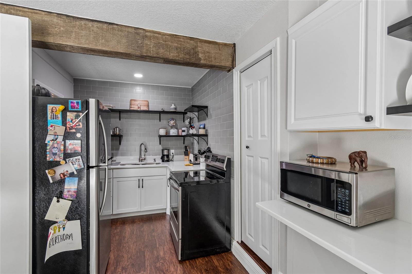 2120 MARQUIS CT — photo 41