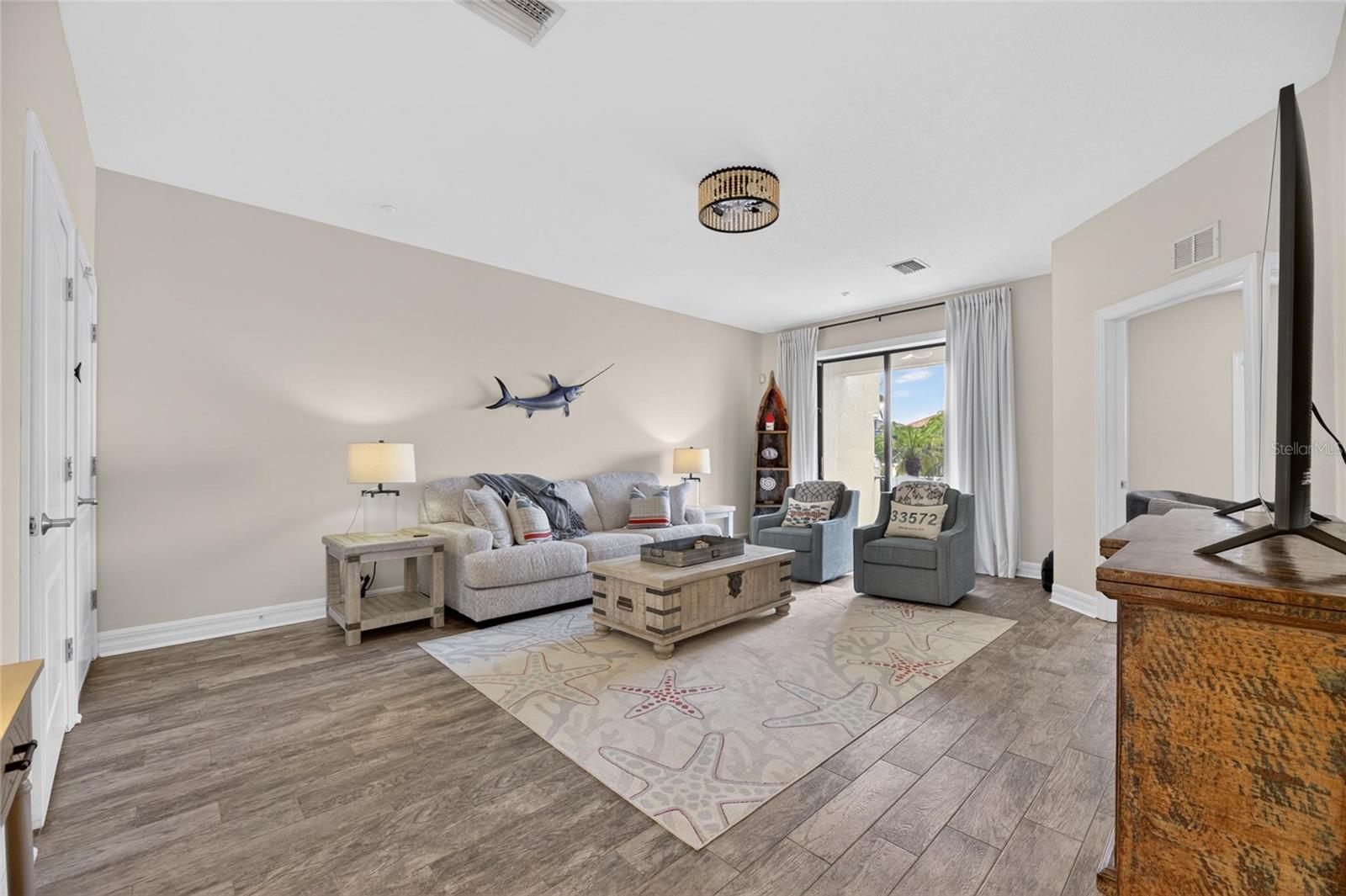 6408 MAYRA SHORES LN — photo 12