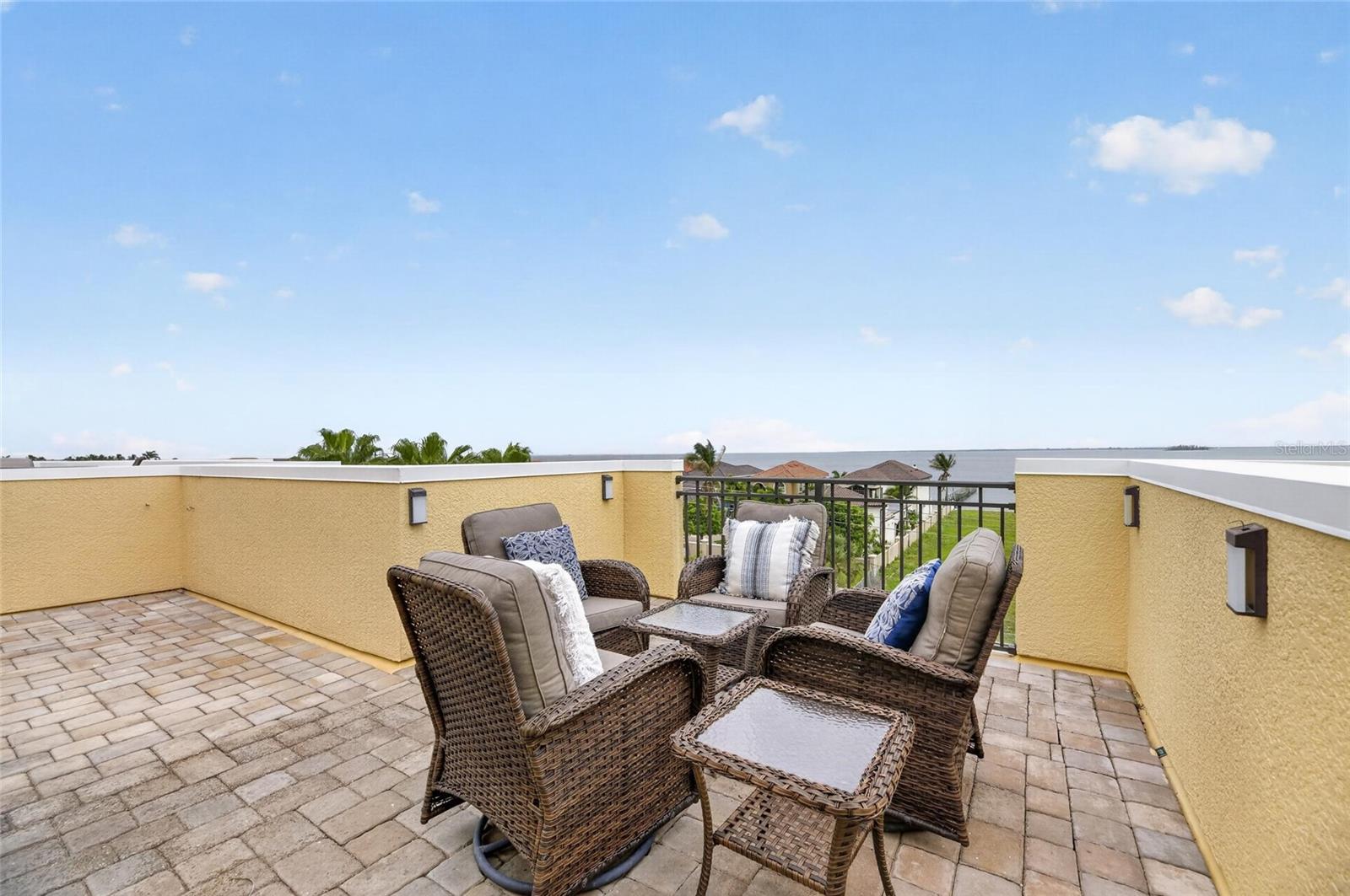 6408 MAYRA SHORES LN — photo 88