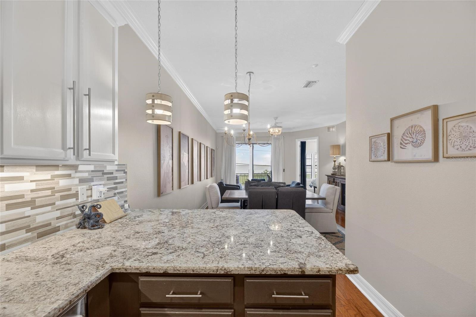 6408 MAYRA SHORES LN — photo 34