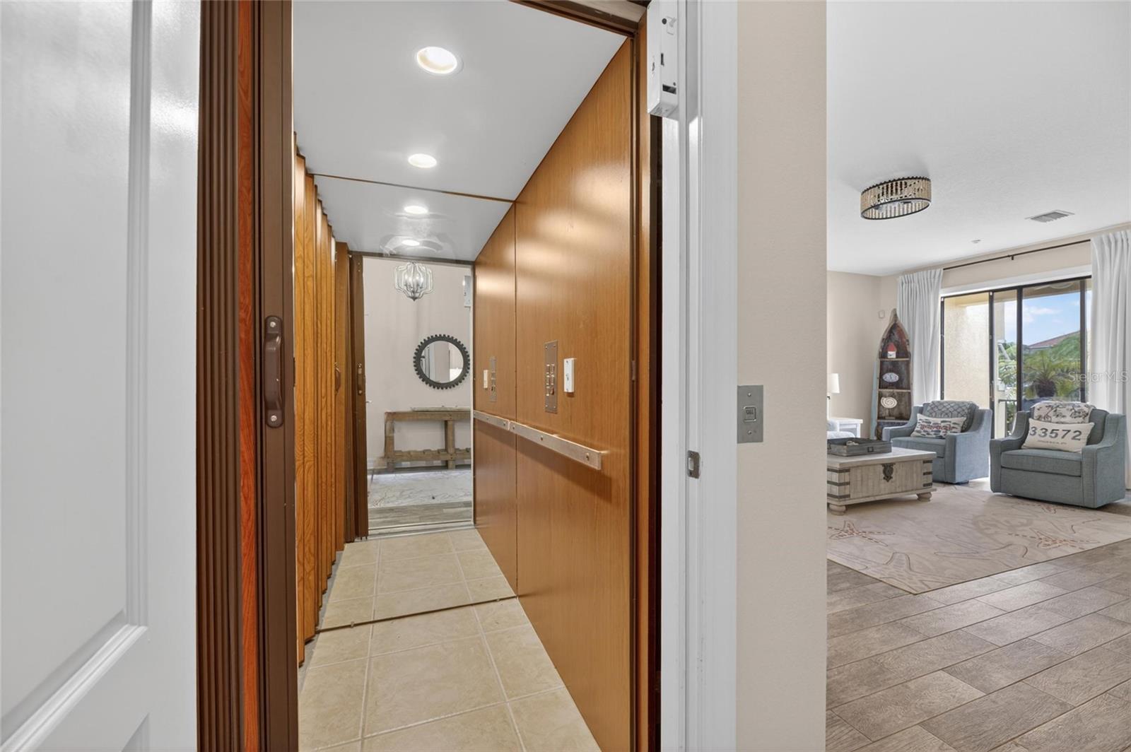 6408 MAYRA SHORES LN — photo 10