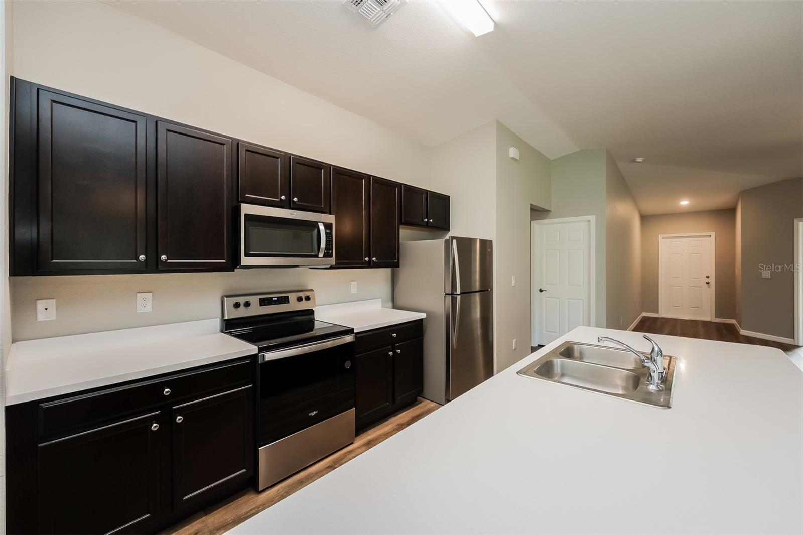 4458 WINDSONG AVE — photo 6