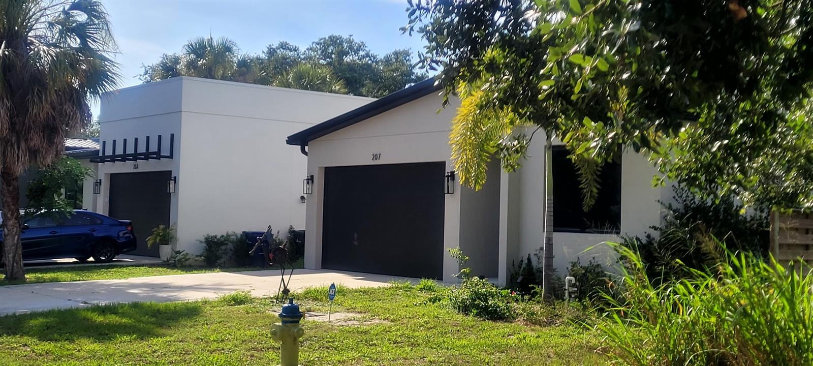 OLD TRAIL DR — photo 2