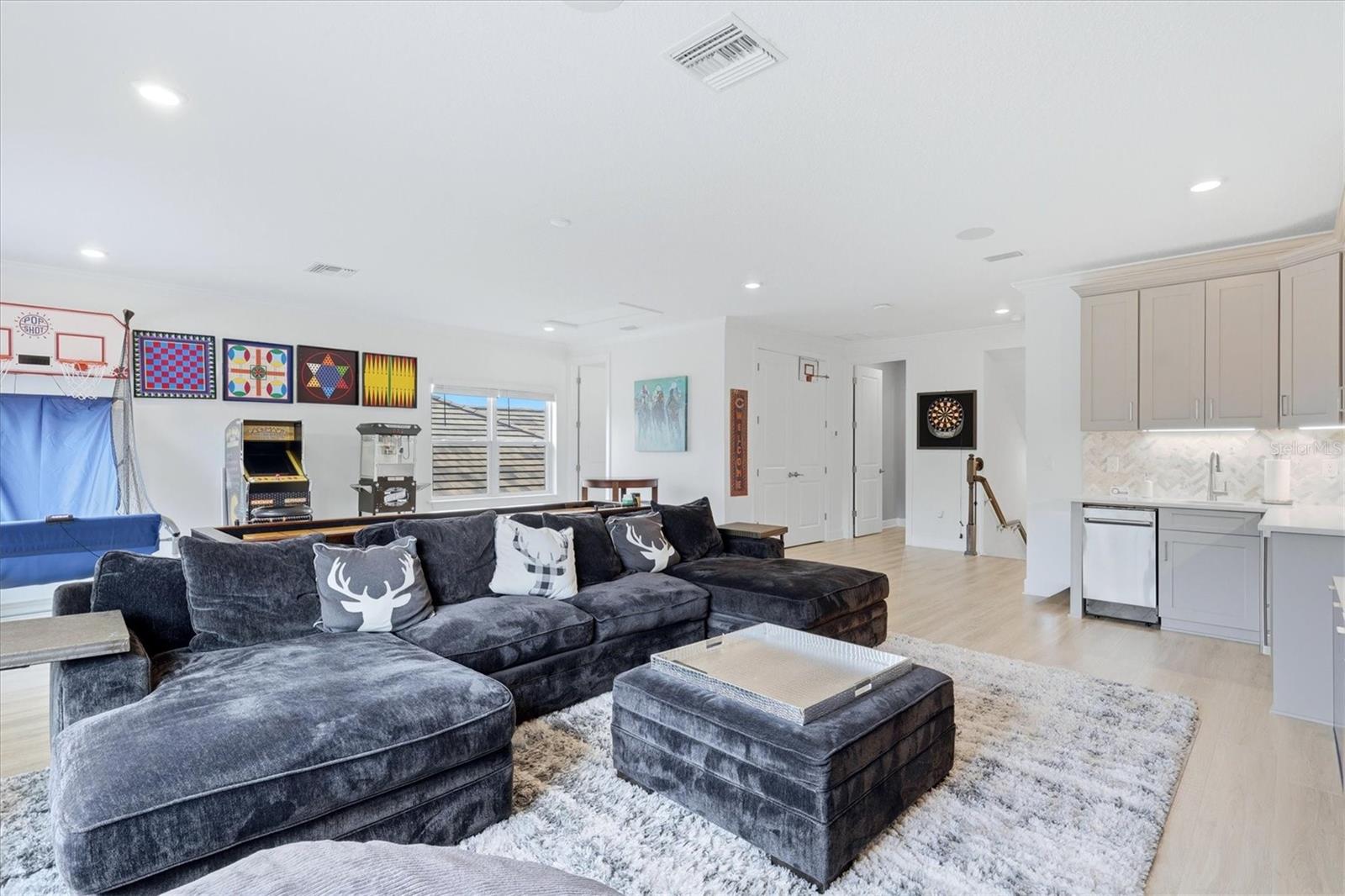 9463 TEQUILA SUNRISE DR — photo 35