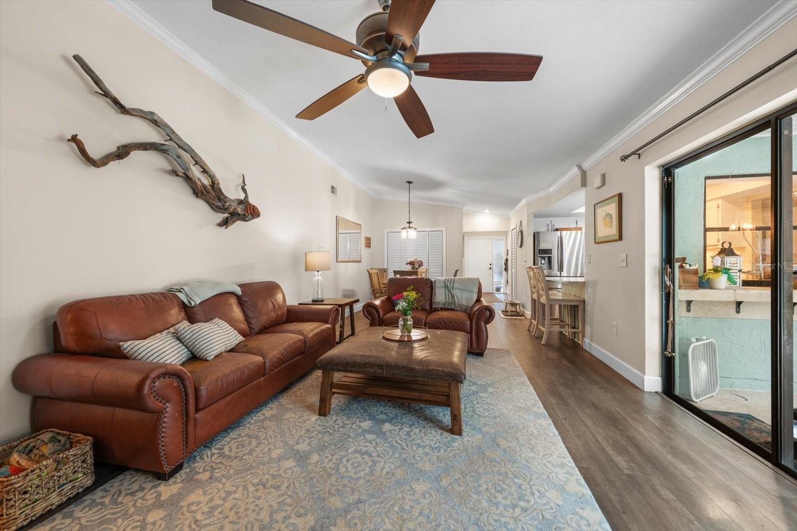 521 MERAVAN DR — photo 22