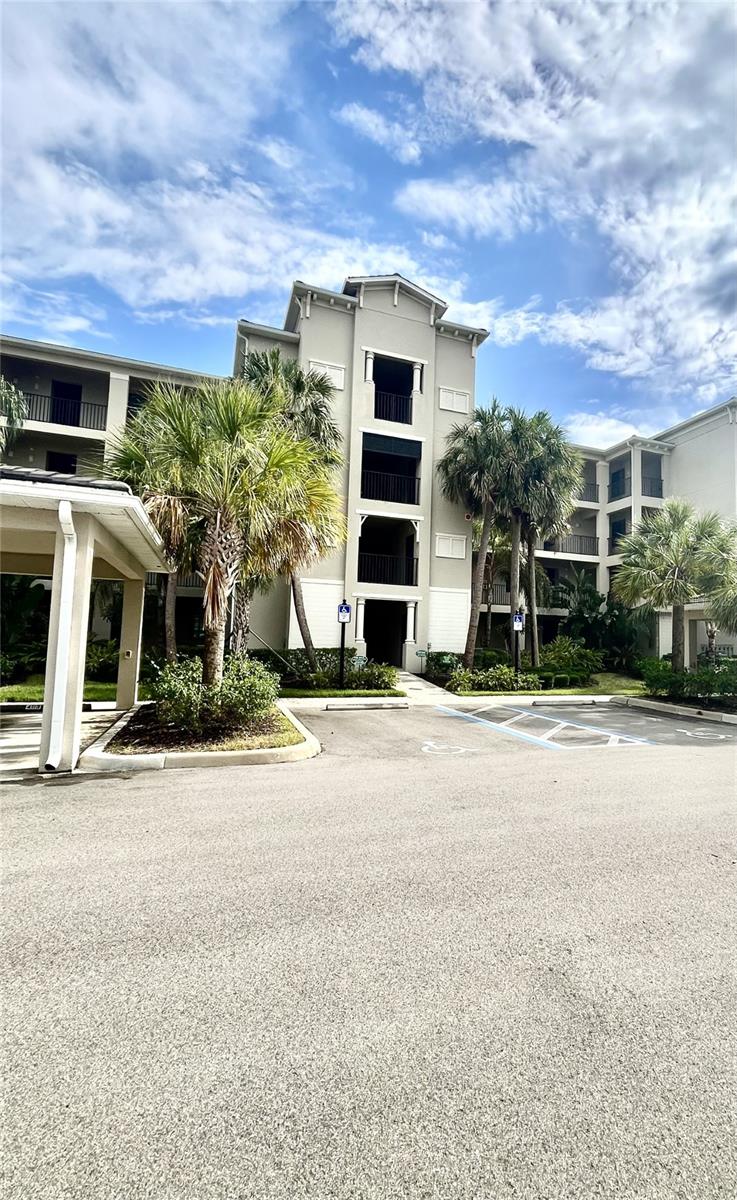 17724 GAWTHROP DR #308 — photo 2