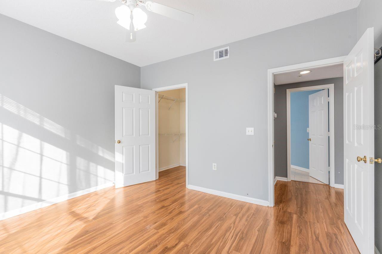 3205 BAY CLUB CIR #3205 — photo 20