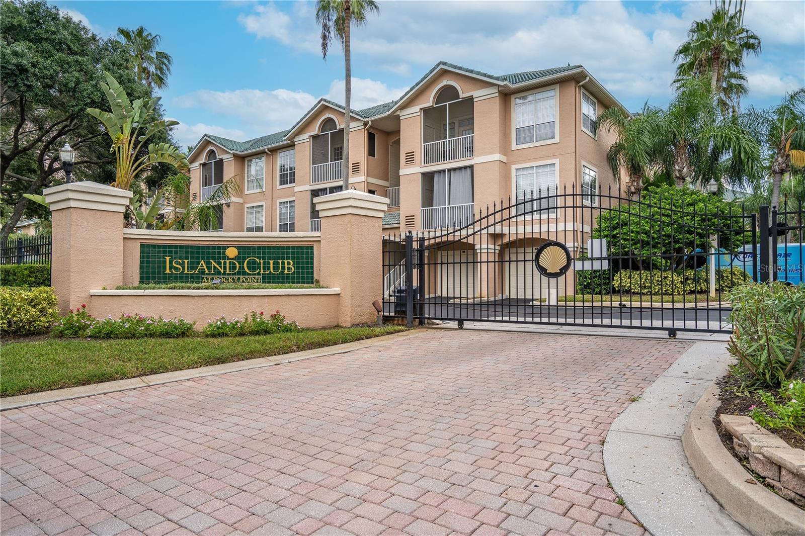3205 BAY CLUB CIR #3205 — photo 47