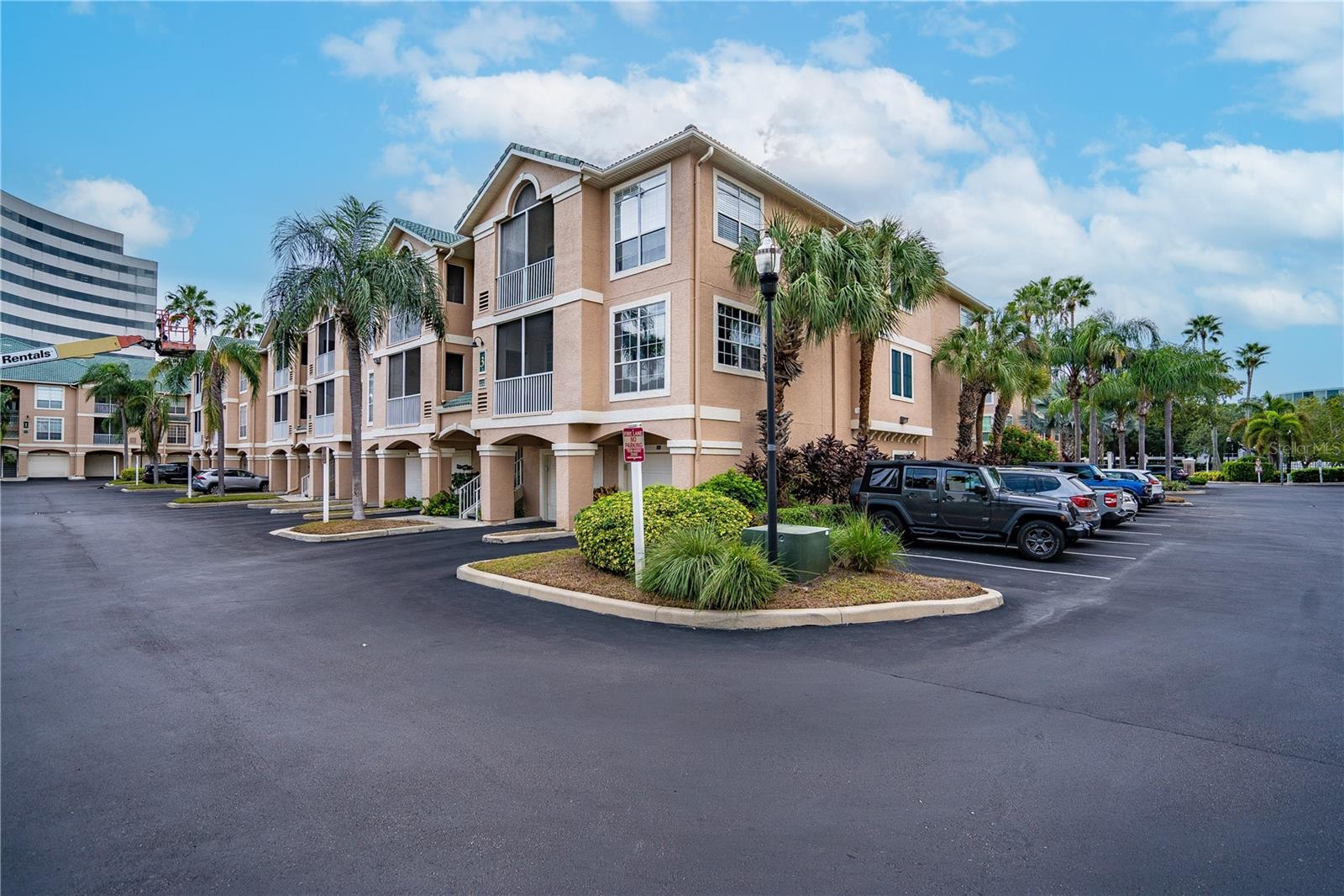 3205 BAY CLUB CIR #3205 — photo 46