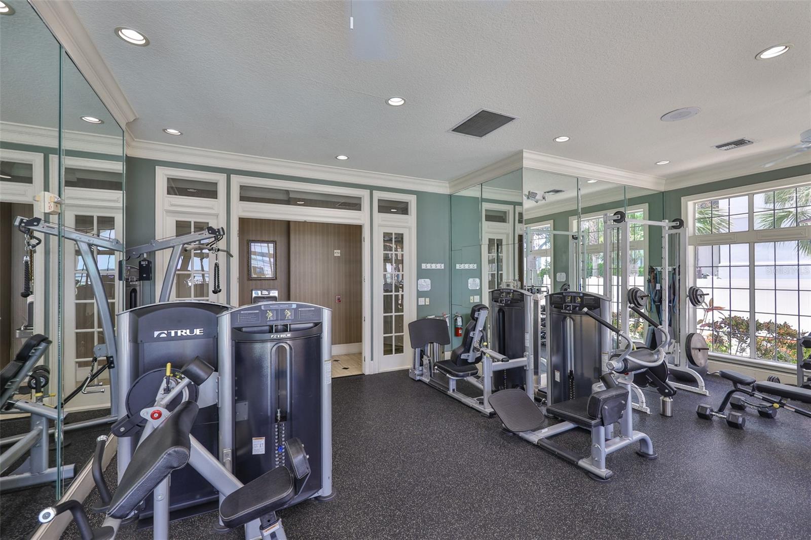 3205 BAY CLUB CIR #3205 — photo 28