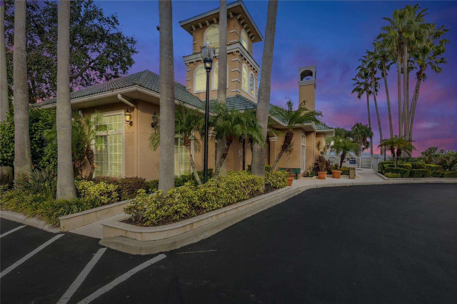 3205 BAY CLUB CIR #3205 — photo 41