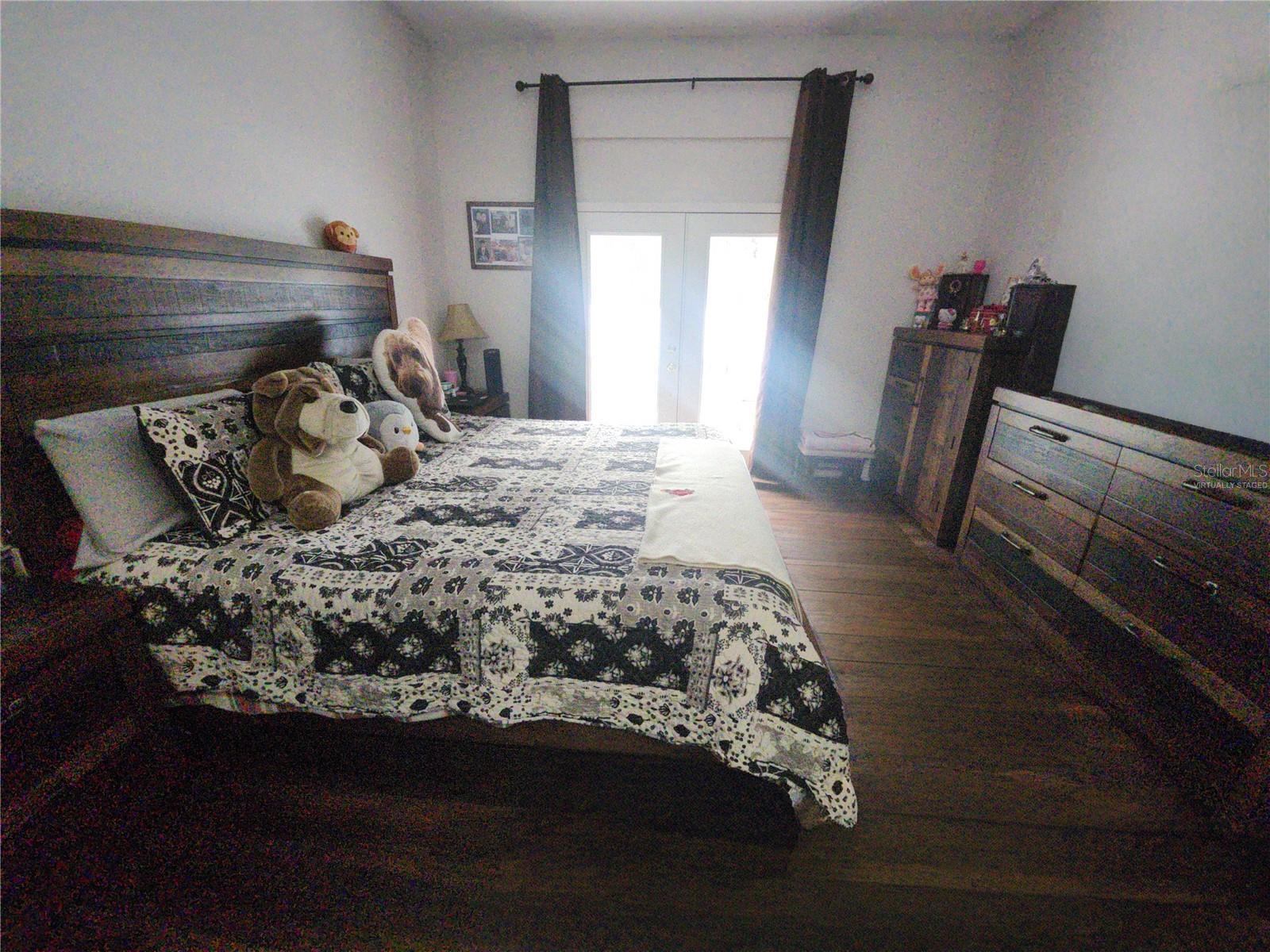 8604 TIDAL BREEZE DR — photo 30