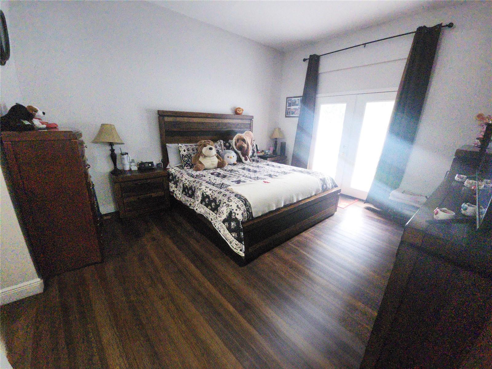 8604 TIDAL BREEZE DR — photo 29