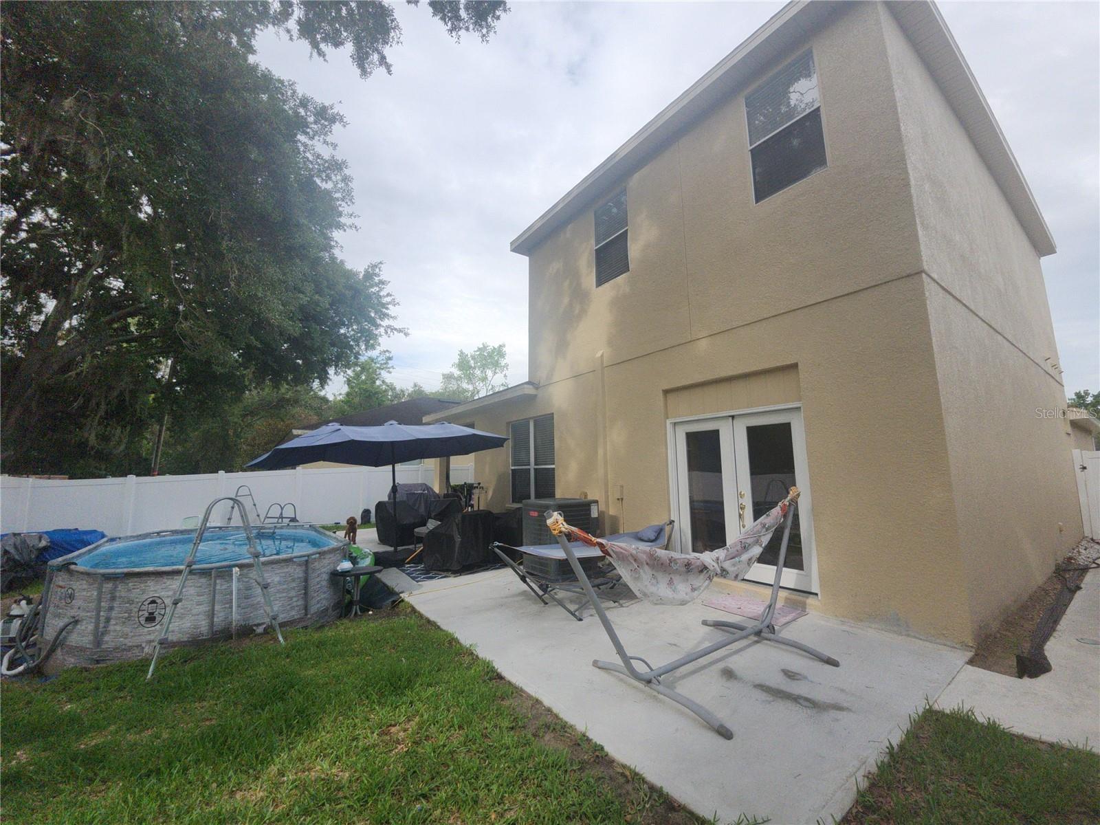 8604 TIDAL BREEZE DR — photo 4