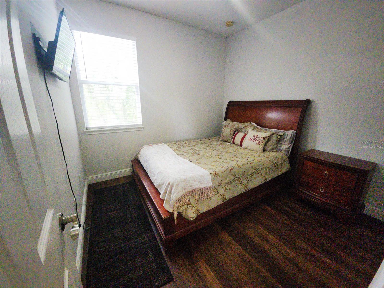 8604 TIDAL BREEZE DR — photo 24