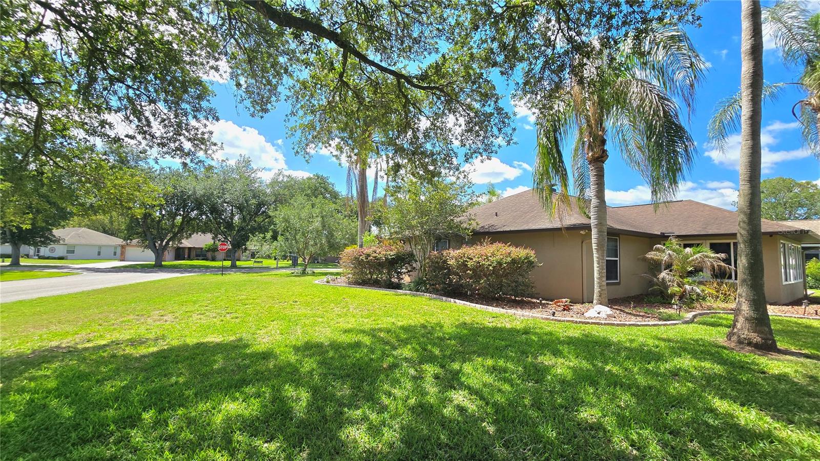 6441 SILVER OAKS DR — photo 34