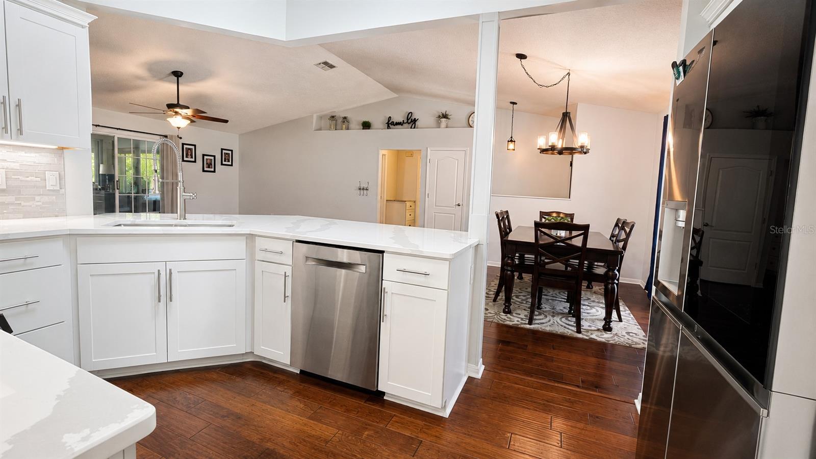 6441 SILVER OAKS DR — photo 11