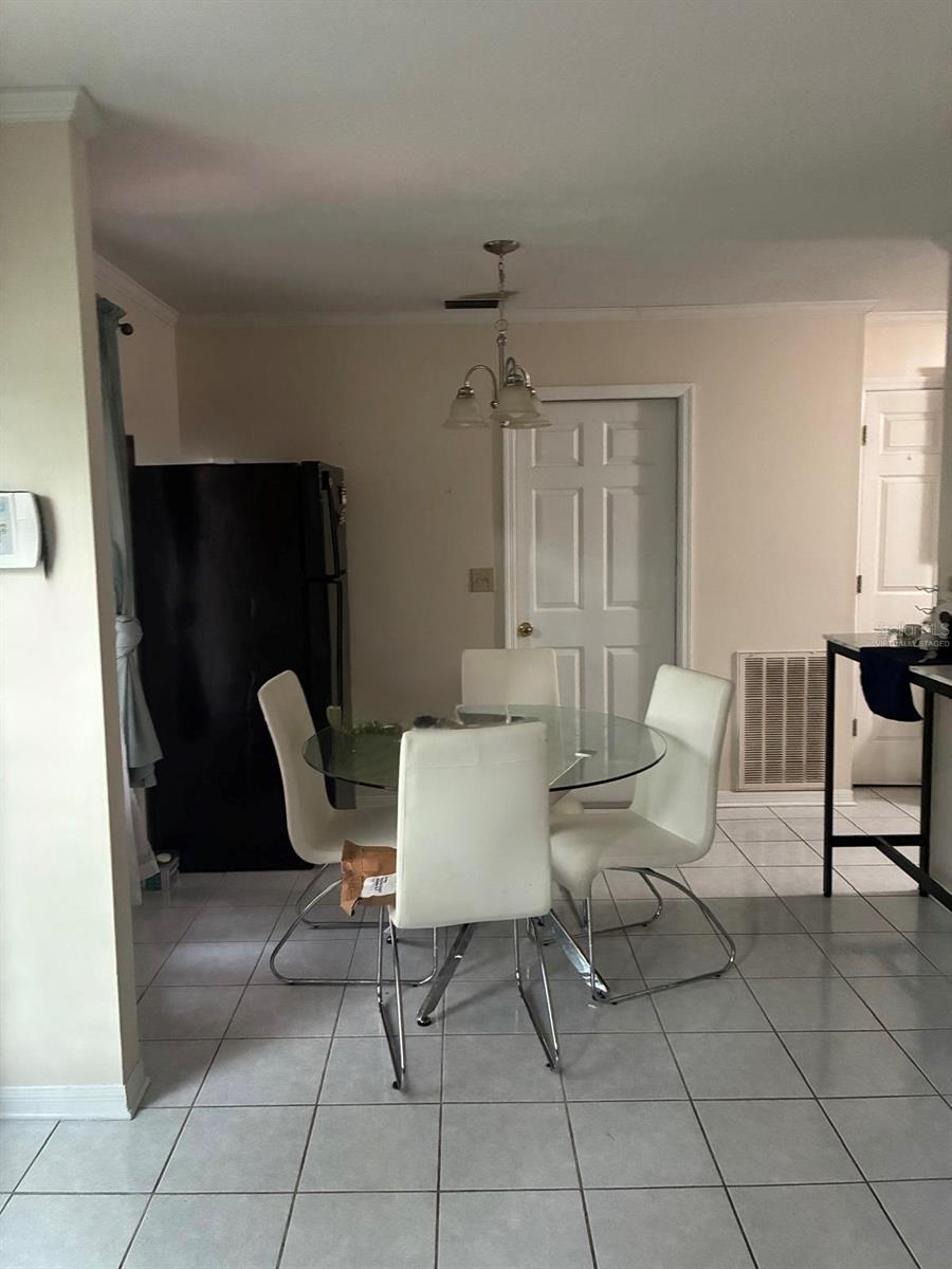1405 W RAMBLA ST — photo 4