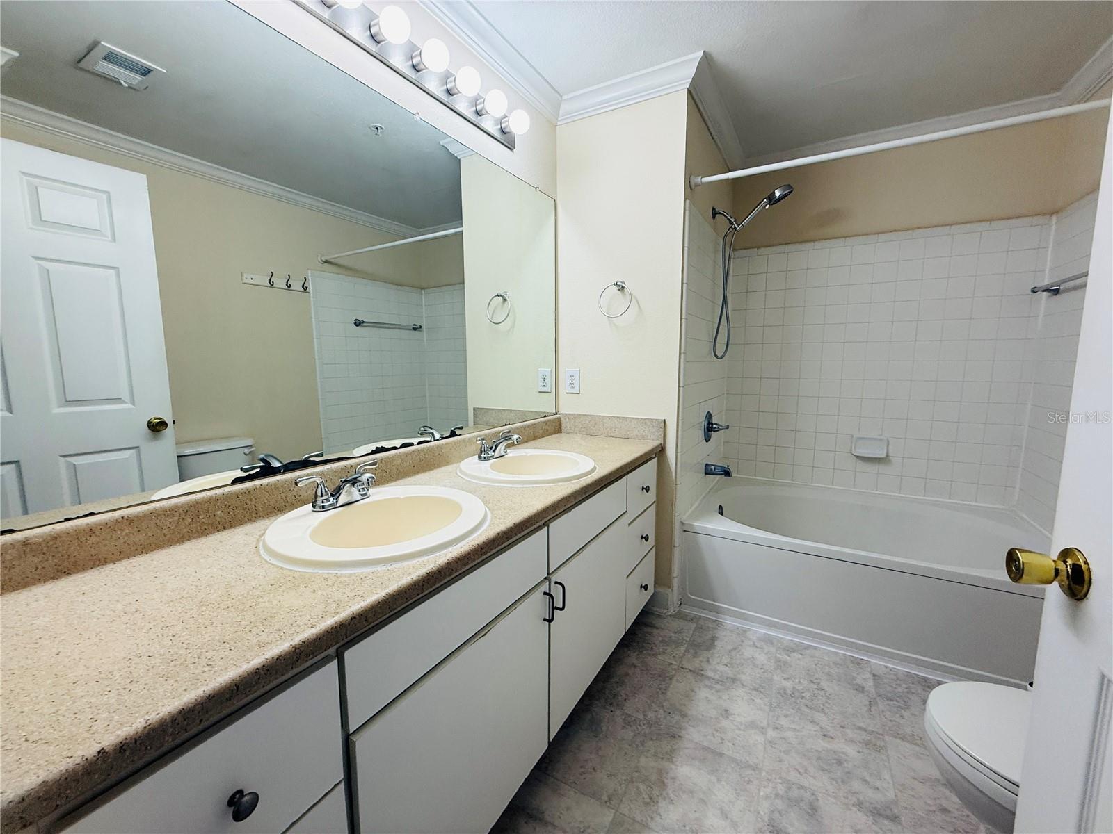 18557 BRIDLE CLUB DR #18557 — photo 20
